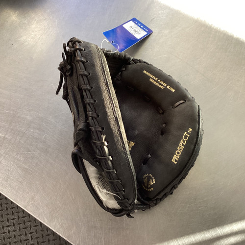 Vist Large View of Product Image Which is Used Mizuno PROSPECT GXC112 BB/SB Catchers RH Throw Black 31 1/2"