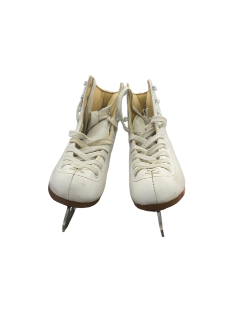 Vist Large View of Product Image Which is Used DBX CLASSIC Girls Figure Skate White Junior 01