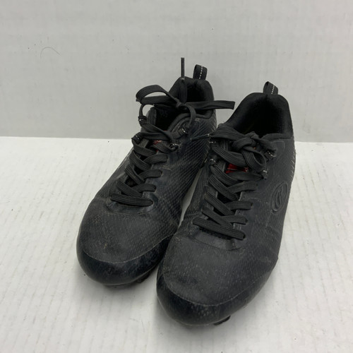 Vist Large View of Product Image Which is Used Rawlings COOLFLO BB/SB Cleats Black Junior 02