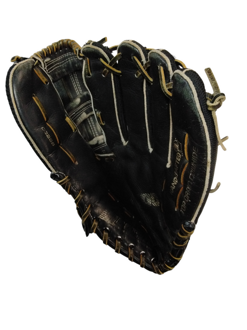 Vist Large View of Product Image Which is Used Regent XGZ700 BB/SB Glove RH Throw Black 12"