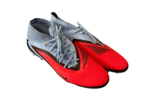 Vist Large View of Product Image Which is Used Nike Soccer Cleats None Senior 10