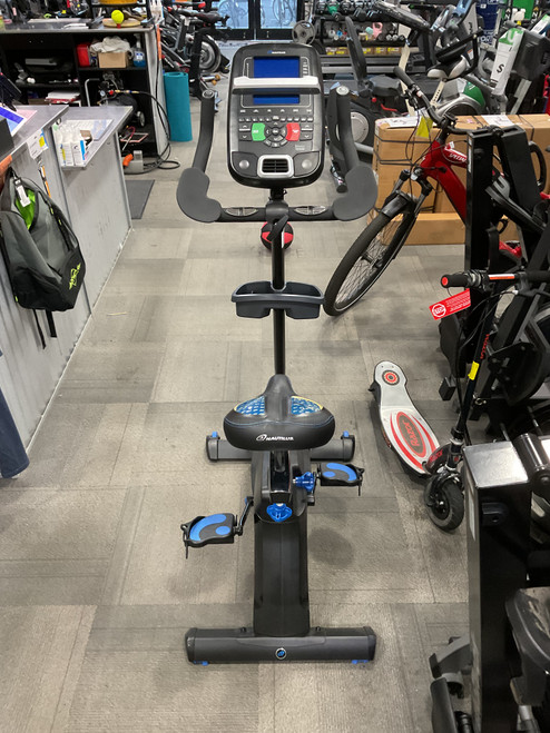 Vist Large View of Product Image Which is Used Nautilus U618 Upright Bike