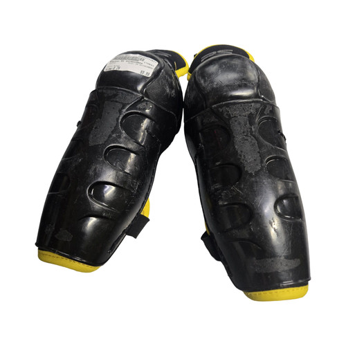 Vist Large View of Product Image Which is Used Easton RS SHINGUARDS Youth Shin Guards Black 8"