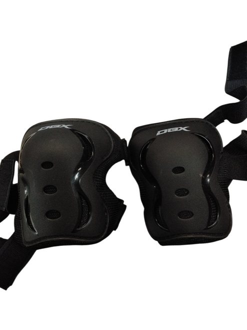 Vist Large View of Product Image Which is Used DBX Skateboard Kneepads Black LG