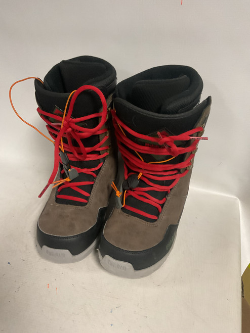 Vist Large View of Product Image Which is Used ThirtyTwo SHIFTY Mens Snowboard Boots Brown Senior 8