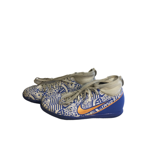 Vist Large View of Product Image Which is Nike Soccer Soccer Indoor Cleats