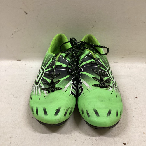 Vist Large View of Product Image Which is Used Umbro Soccer Cleats Black And Neon Green Junior 04