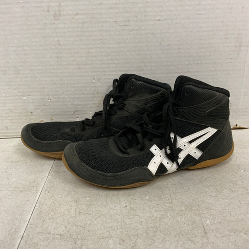 Vist Large View of Product Image Which is Used Asics Wrestling Shoes Black Youth 06.0
