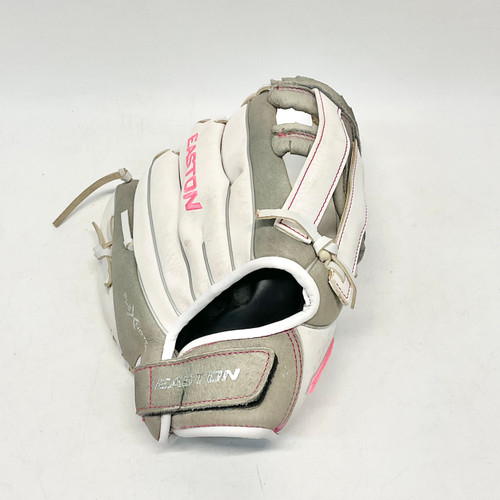Vist Large View of Product Image Which is Used Easton GHOST FLEX GFY10PK RH Throw Fastpitch Gloves White And Grey 10"