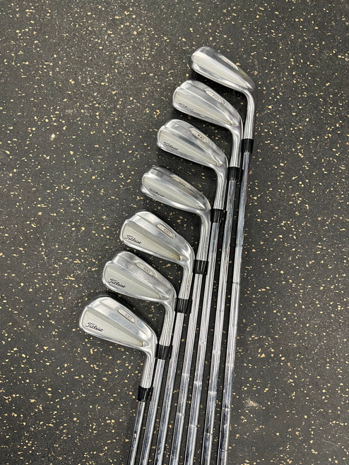 Vist Large View of Product Image Which is Used Titleist T100 Mens Iron Set RH 4I-PW