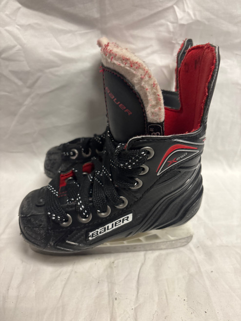 Vist Large View of Product Image Which is Used Bauer VAPOR X 250 SKATES Youth Hockey Skate Youth 08.0