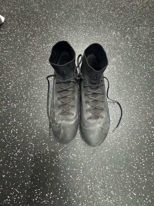 Vist Large View of Product Image Which is Used Nike Soccer Cleats Black Senior 11