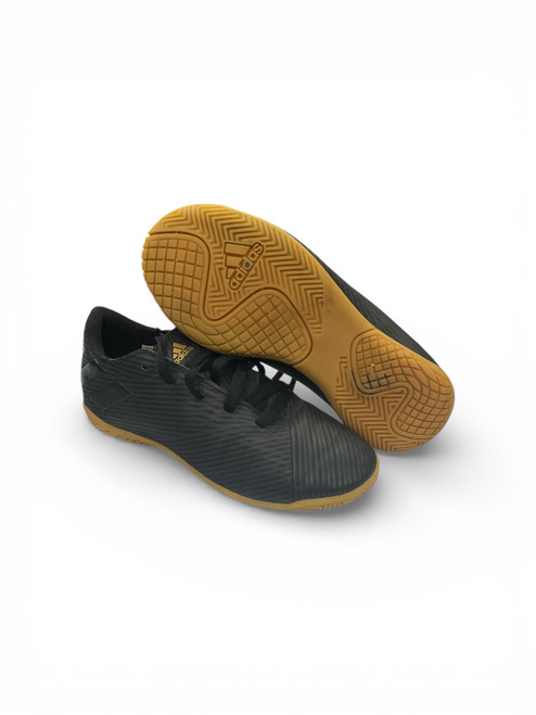 Vist Large View of Product Image Which is Used Adidas Soccer Indoor Shoes Black Youth 12.5