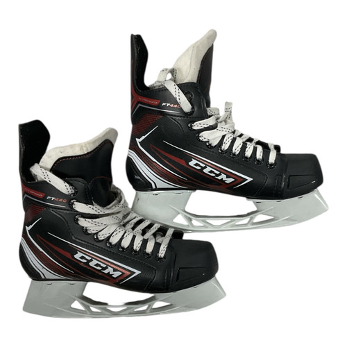 Vist Large View of Product Image Which is Used CCM JETSPEED FT440 Junior Hockey Skate Junior 04