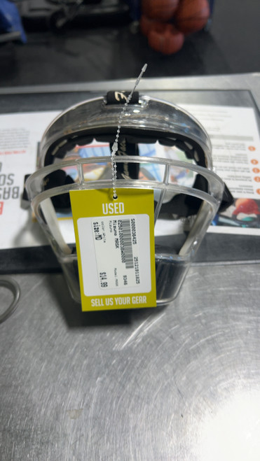 Vist Large View of Product Image Which is Used Mizuno MASK BB/SB Fielders Mask White MD