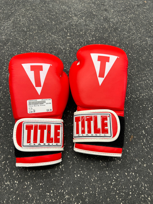 Vist Large View of Product Image Which is Used Title Boxing Gloves Red Senior