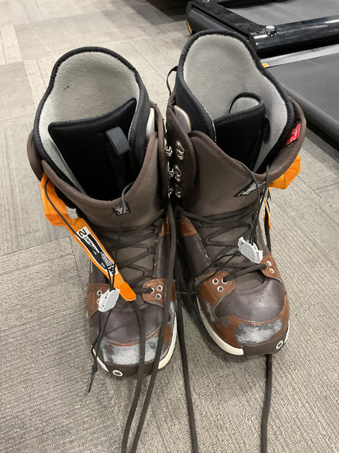 Vist Large View of Product Image Which is Used Burton Snowshoes Mens Brown 13"