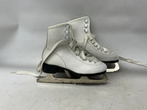 Vist Large View of Product Image Which is Used CCM PIROUETTE Girls Figure Skate White Junior 01