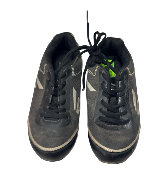 Vist Large View of Product Image Which is Used Easton Baseball Cleats Black Junior 01