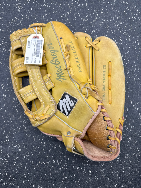 Vist Large View of Product Image Which is Used MacGregor BBFSPROX BB/SB Glove RH Throw Brown 13"
