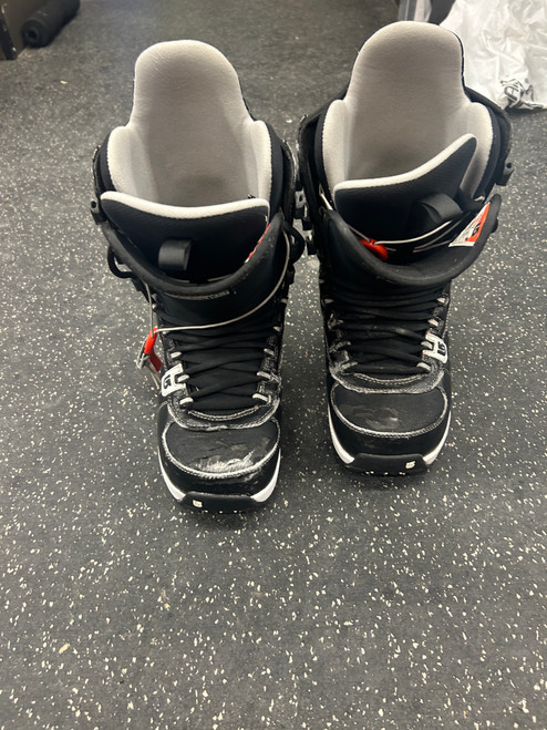 Vist Large View of Product Image Which is Used Burton AWOL Mens Snowboard Boots Black Senior 9