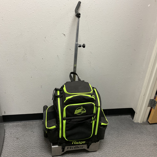 Vist Large View of Product Image Which is Used RIDGE ROLLER BAG W/ CART Disc Golf Bag Black