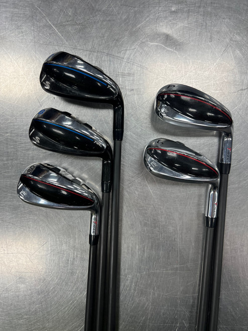 Vist Large View of Product Image Which is Used Cobra T-RAIL HYBRID IRON COMBO SET Mens Iron Set RH 7I-GW