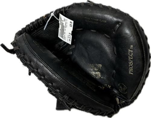 Vist Large View of Product Image Which is Used Mizuno GCX 112 BB/SB Catchers RH Throw Black 31 1/2"