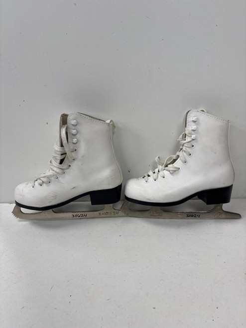 Vist Large View of Product Image Which is Used CCM PIROUETTE Girls Figure Skate White Junior 01