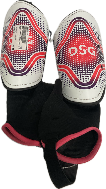 Vist Large View of Product Image Which is Used Umbro Soccer Shin Guards Youth Pink And White XL