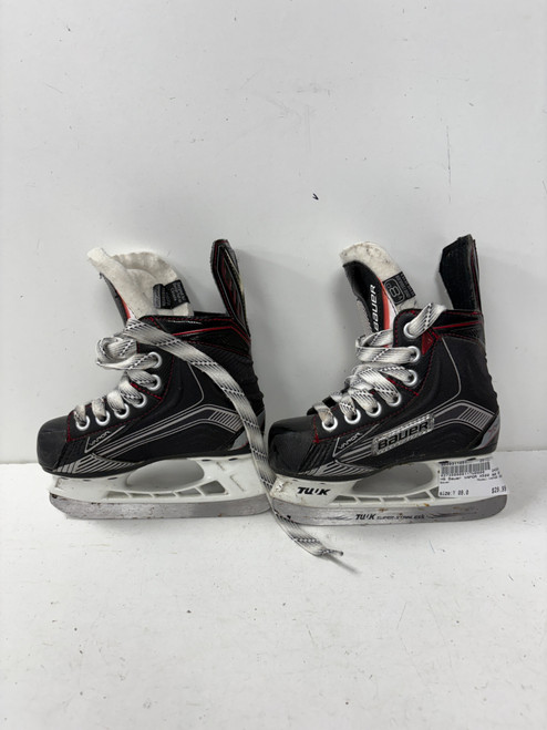 Vist Large View of Product Image Which is Used Bauer VAPOR X500 Youth Hockey Skate Youth 08.0