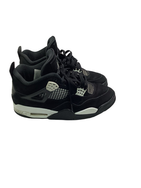 Vist Large View of Product Image Which is Used Jordan Basketball Shoes M Black And White Senior 8.5