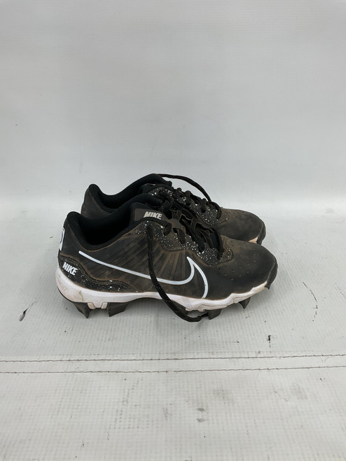 Vist Large View of Product Image Which is Used Nike NIKE BB/SB Cleats Black Junior 01