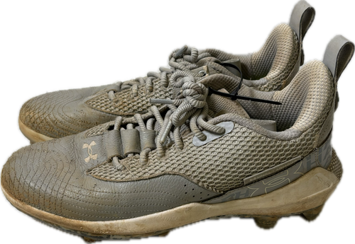 Vist Large View of Product Image Which is Used Under Armour 30225582-101 BB/SB Cleats Grey Senior 9.5