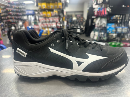Vist Large View of Product Image Which is Used Mizuno TURF BB/SB Cleats Black Senior 12