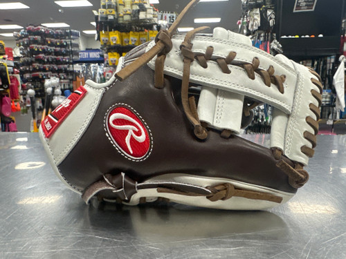 Vist Large View of Product Image Which is Used Rawlings SP204-19MOW HOH MARK OF A PRO BB/SB Glove RH Throw Chocolate 11 1/2"