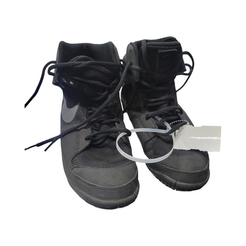 Vist Large View of Product Image Which is Used Nike Wrestling Shoes Black Senior 9