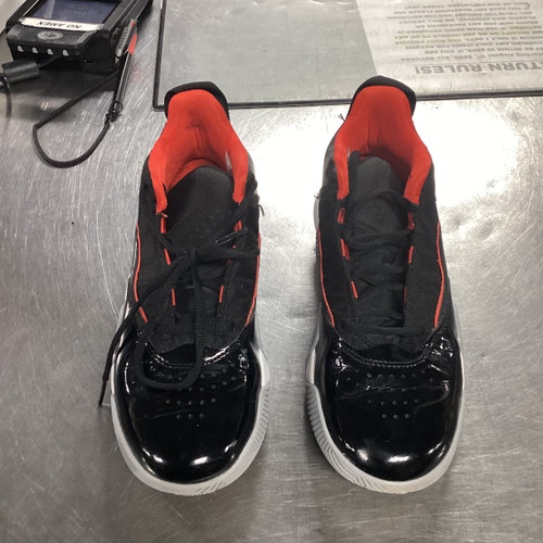 Vist Large View of Product Image Which is Used Jordan Basketball Shoes M Black Junior 04