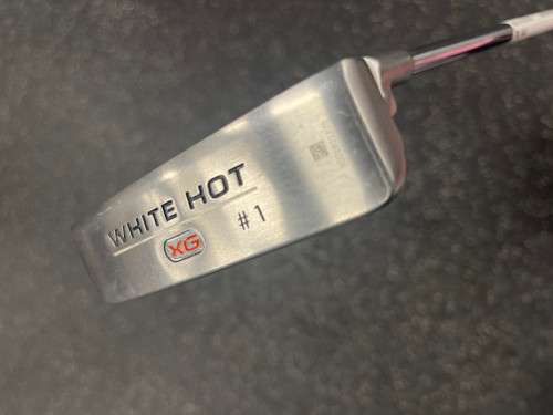 Vist Large View of Product Image Which is Used Odyssey WHITE HOT XG 1 Mens Putter RH