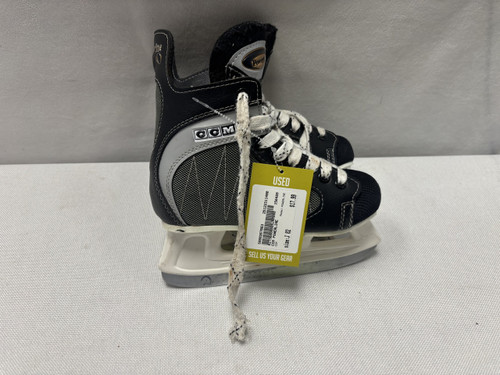 Vist Large View of Product Image Which is Used CCM POWERLINE Junior Hockey Skate Junior 02