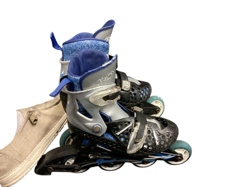 Vist Large View of Product Image Which is Used Roller Hockey Skates Pink Junior 02.5