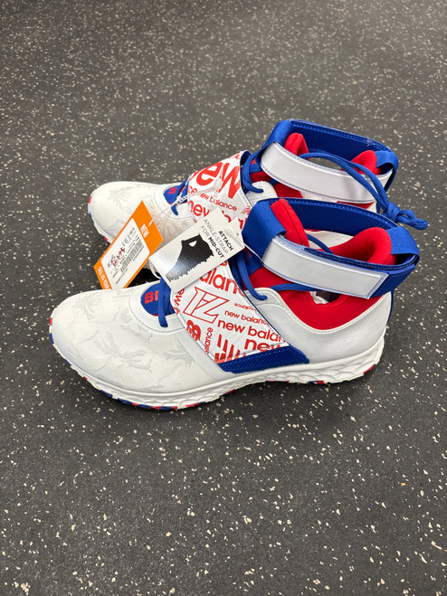 Vist Large View of Product Image Which is New New Balance LINDOR 1 TF BB/SB Cleats White Senior 10.5