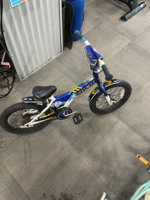 Vist Large View of Product Image Which is Used Trek JET SERIES Comfort Bike Boys Navy Blue 27 1/2"