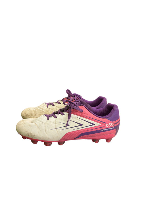 Vist Large View of Product Image Which is Used D-Gel Soccer Cleats White Junior 02.5