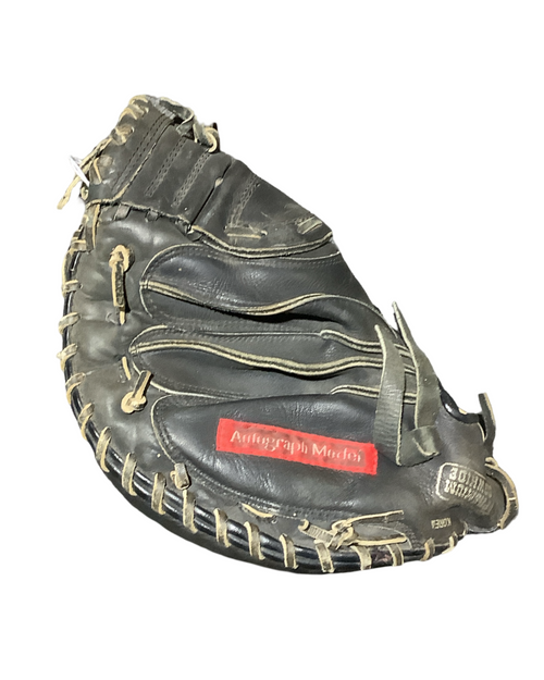 Vist Large View of Product Image Which is Used Wilson GLOVE BB/SB Catchers RH Throw Black 30"