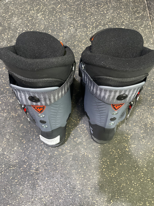 Vist Large View of Product Image Which is Used Rossignol PRO 70 JR MV Boys DH Ski Boot Black 225 MP - J04.5 - W5.5