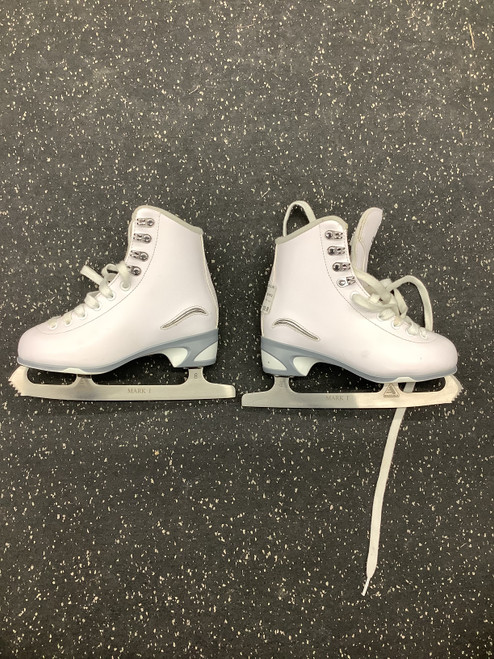 Vist Large View of Product Image Which is Used Jackson 450 Girls Softboot Skate White Junior 01