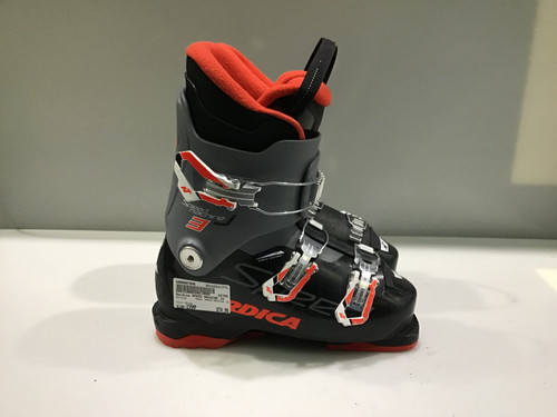 Vist Large View of Product Image Which is Used Nordica SPEED MACHINE J3 Boys DH Ski Boot Black 235 MP - J05.5 - W06.5