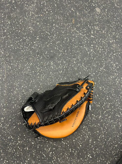 Vist Large View of Product Image Which is Used MacGregor BBCMLLXX BB/SB Catchers RH Throw Brown 29"