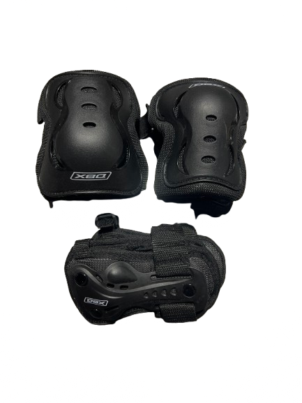 Vist Large View of Product Image Which is Used DBX YOUTH PROTECTIVE SET Inline Protective Set Black MD
